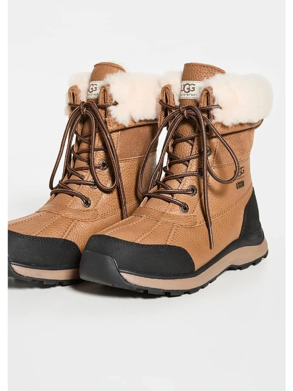 UGG Waterproof Lace-Up Winter Boots in Chestnut with Black Trim NEW ! W/O box